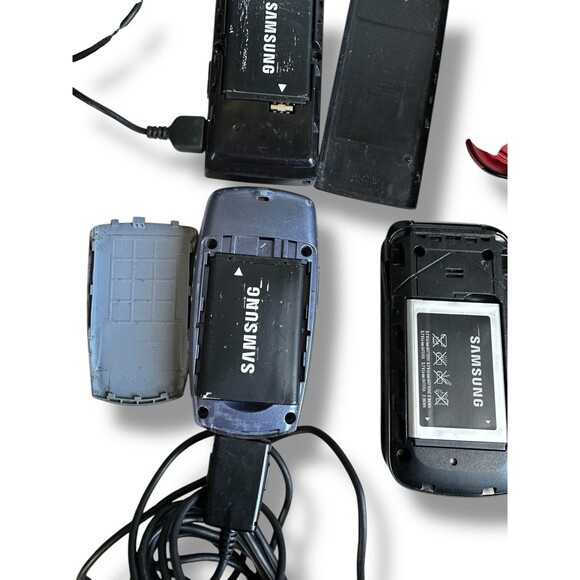 Lot of 13 Vintage Cell Phones Mixed Lot Samsung Nokia, Alcatel ZTE BLU, Sidekick - Picture 13 of 16